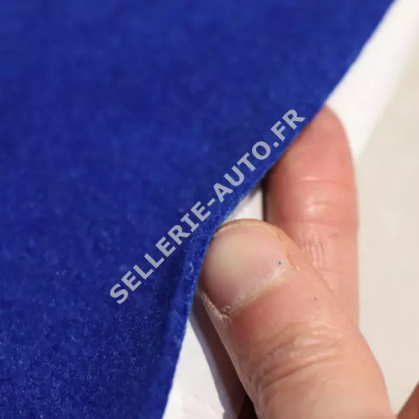 ROULEAU DE MOQUETTE ACOUSTIQUE ADHESIVE BLEU